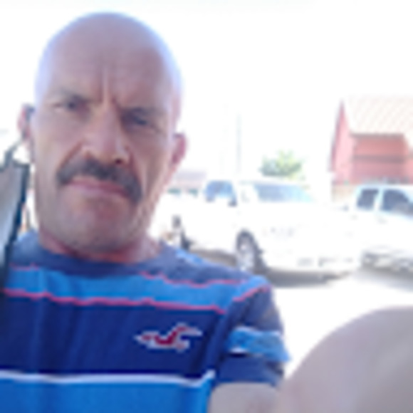 Meet your Posher, Humberto - Picture 1 of 1